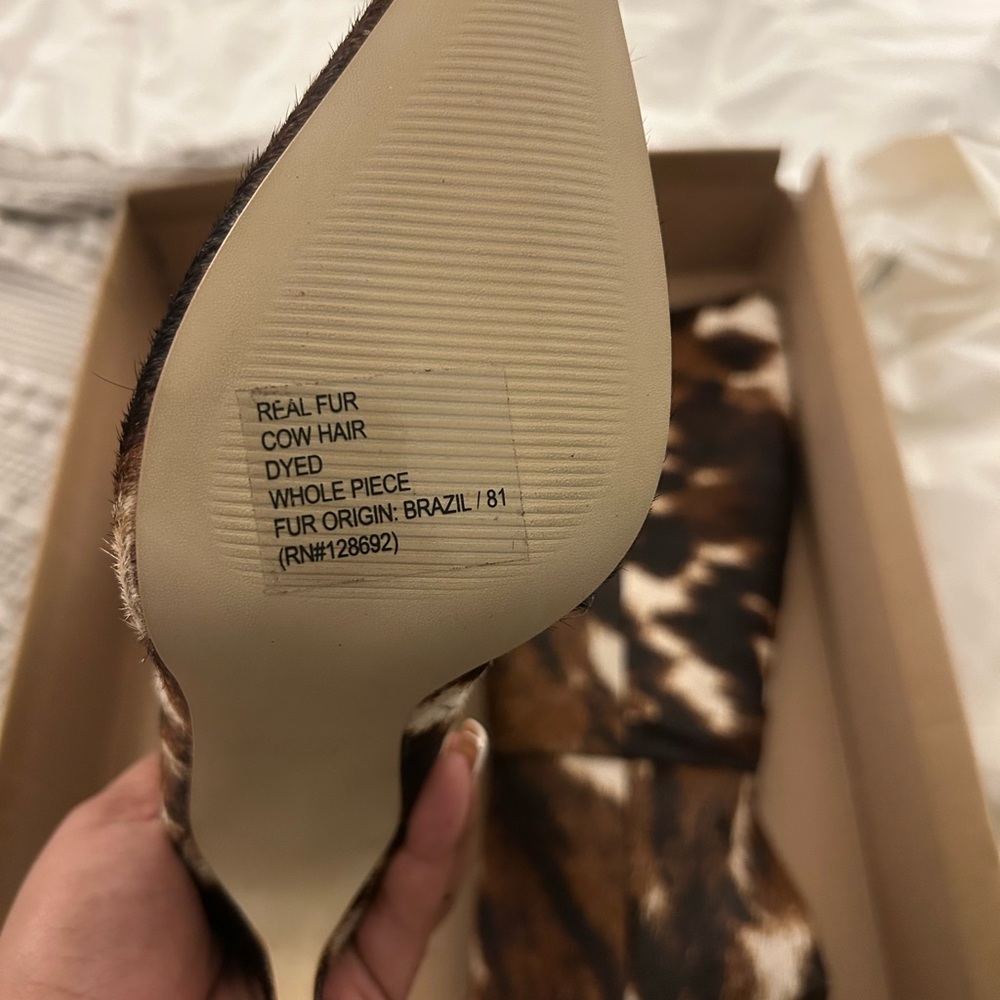 Steve Madden Brown and White Cow Print Pointed Stiletto Ankle Boots - Picture 2 of 3